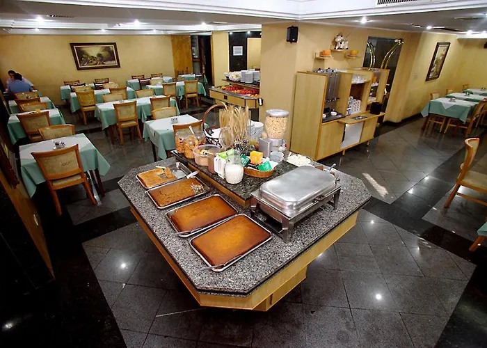 Hotel Columbia